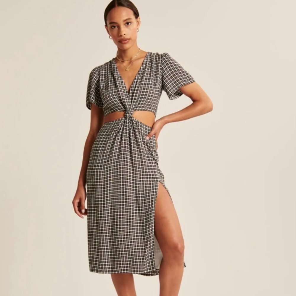 Abercrombie Knot-Front Cutout Midi Dress in Black Plaid - Size S